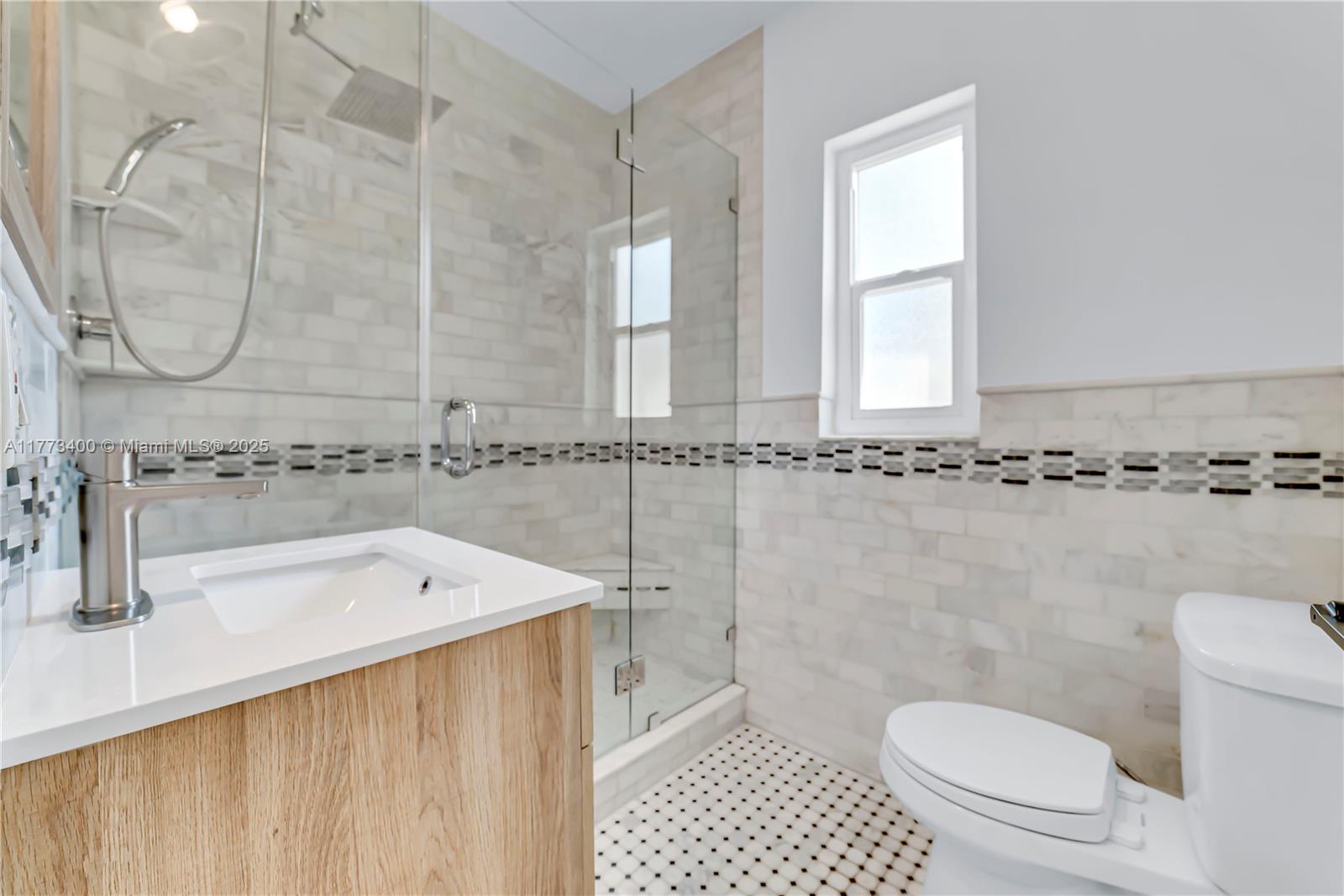 29 NE 106th St