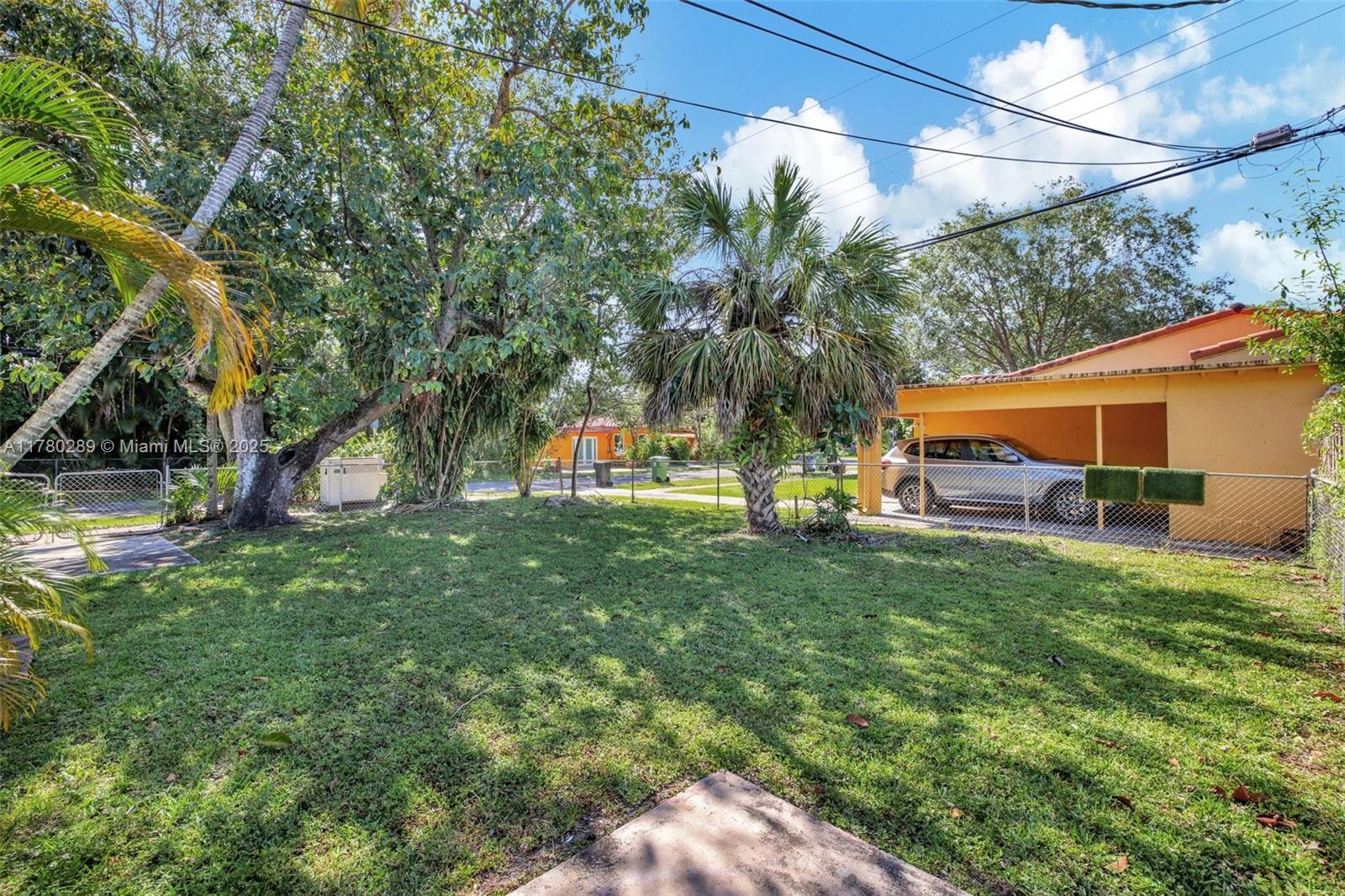 1000 SW 19th St