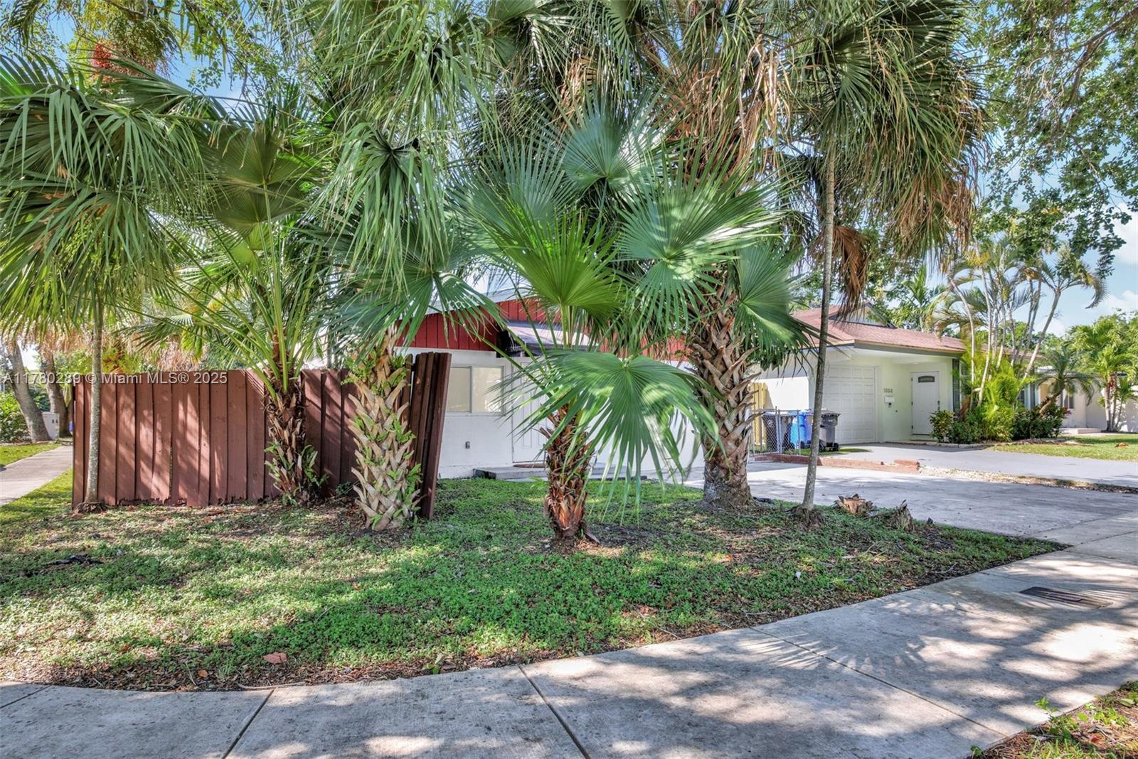 1000 SW 19th St