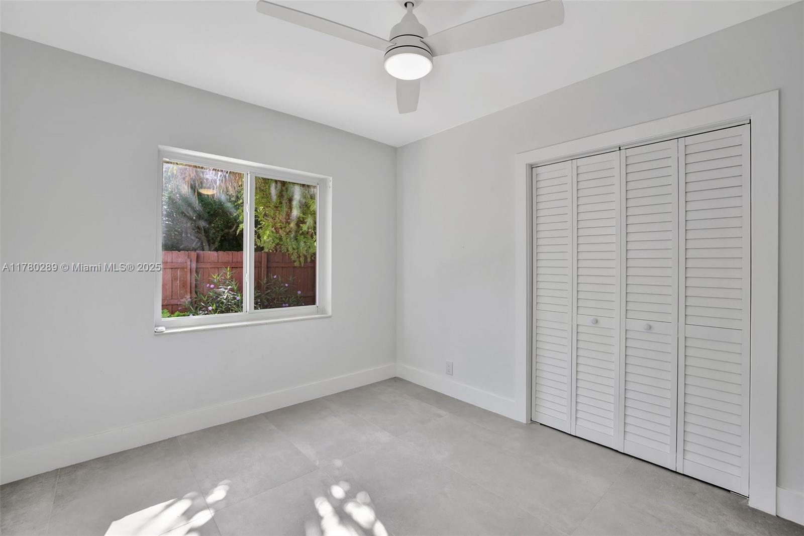 1000 SW 19th St