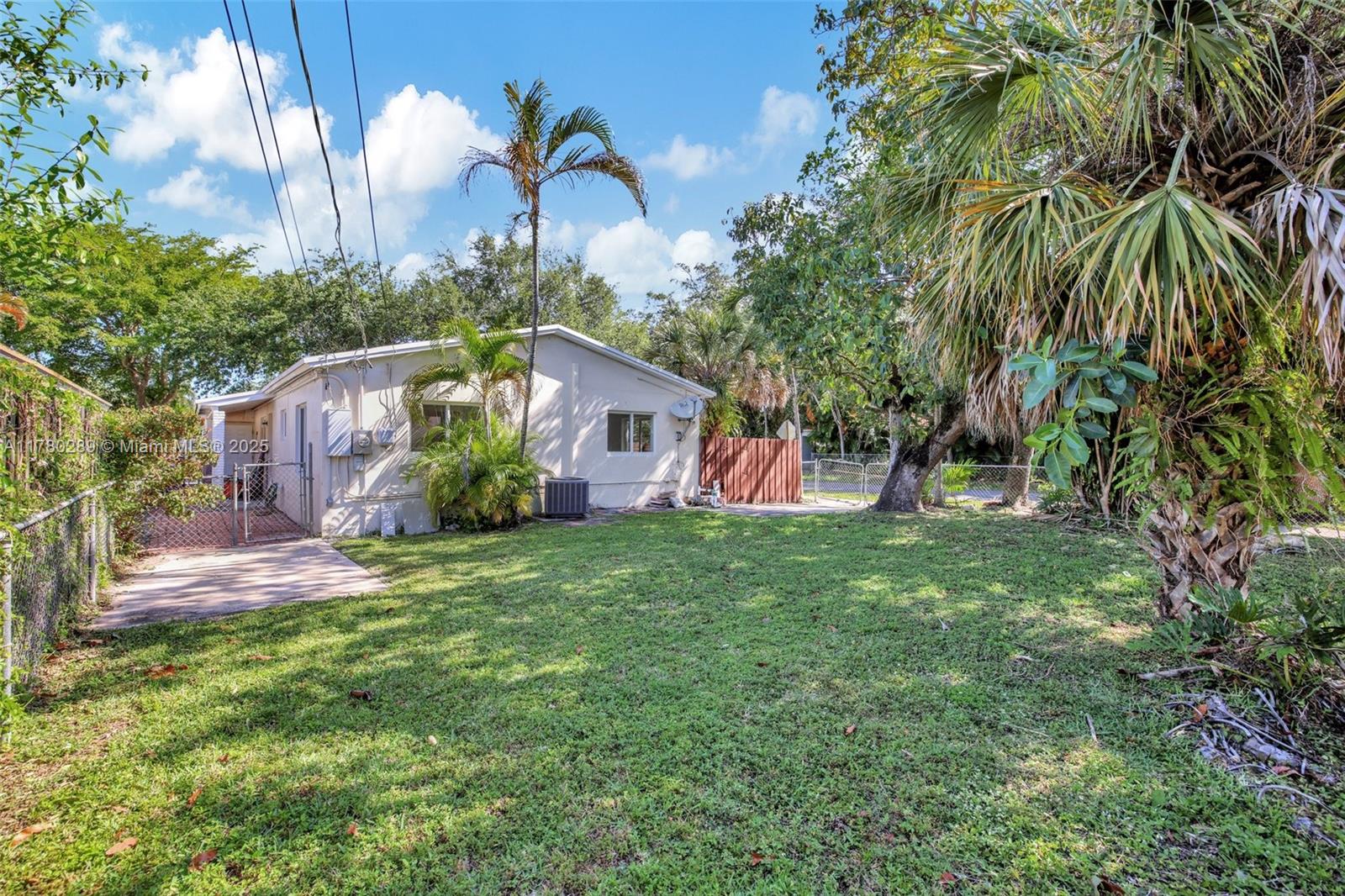 1000 SW 19th St