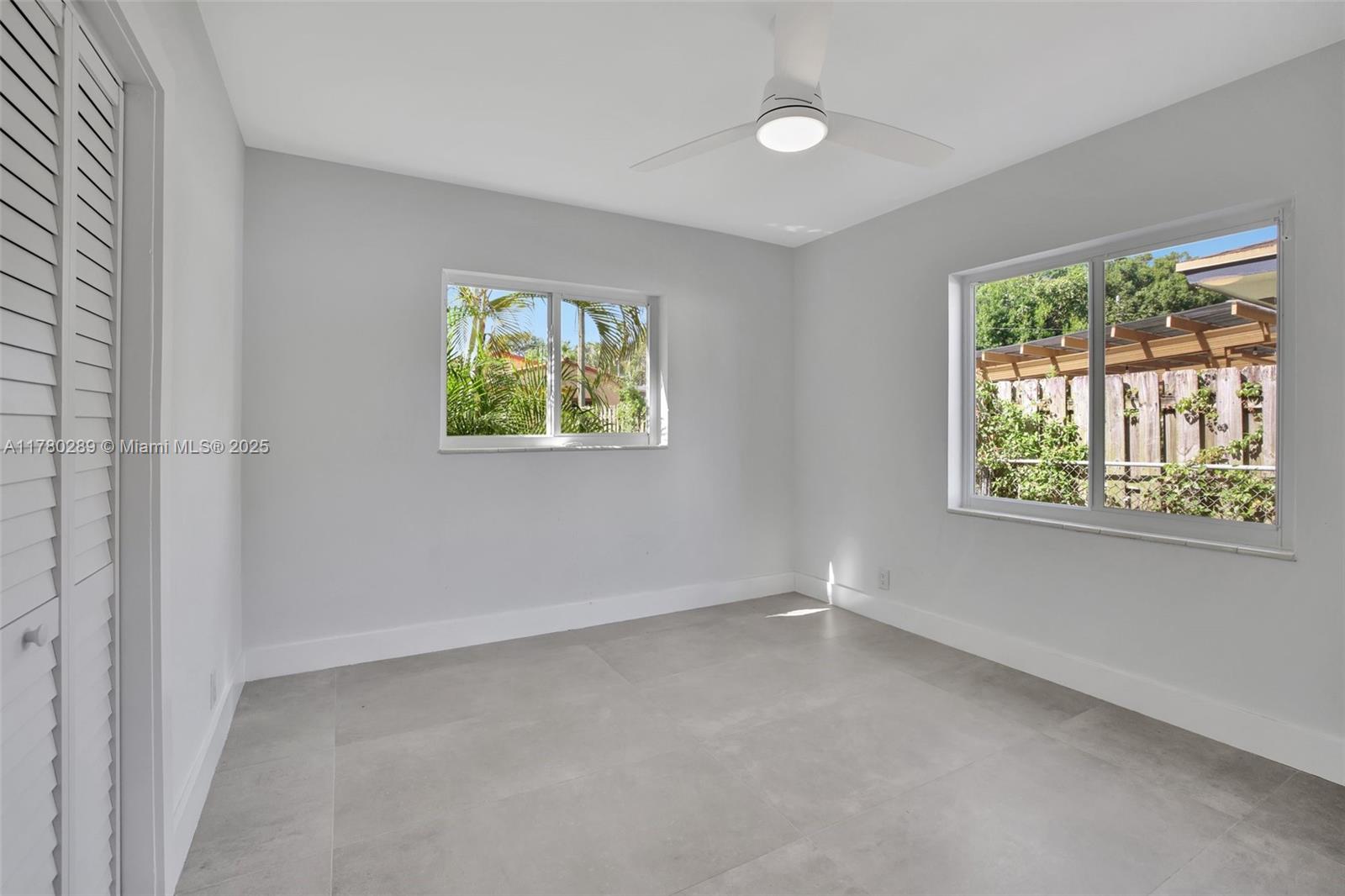 1000 SW 19th St