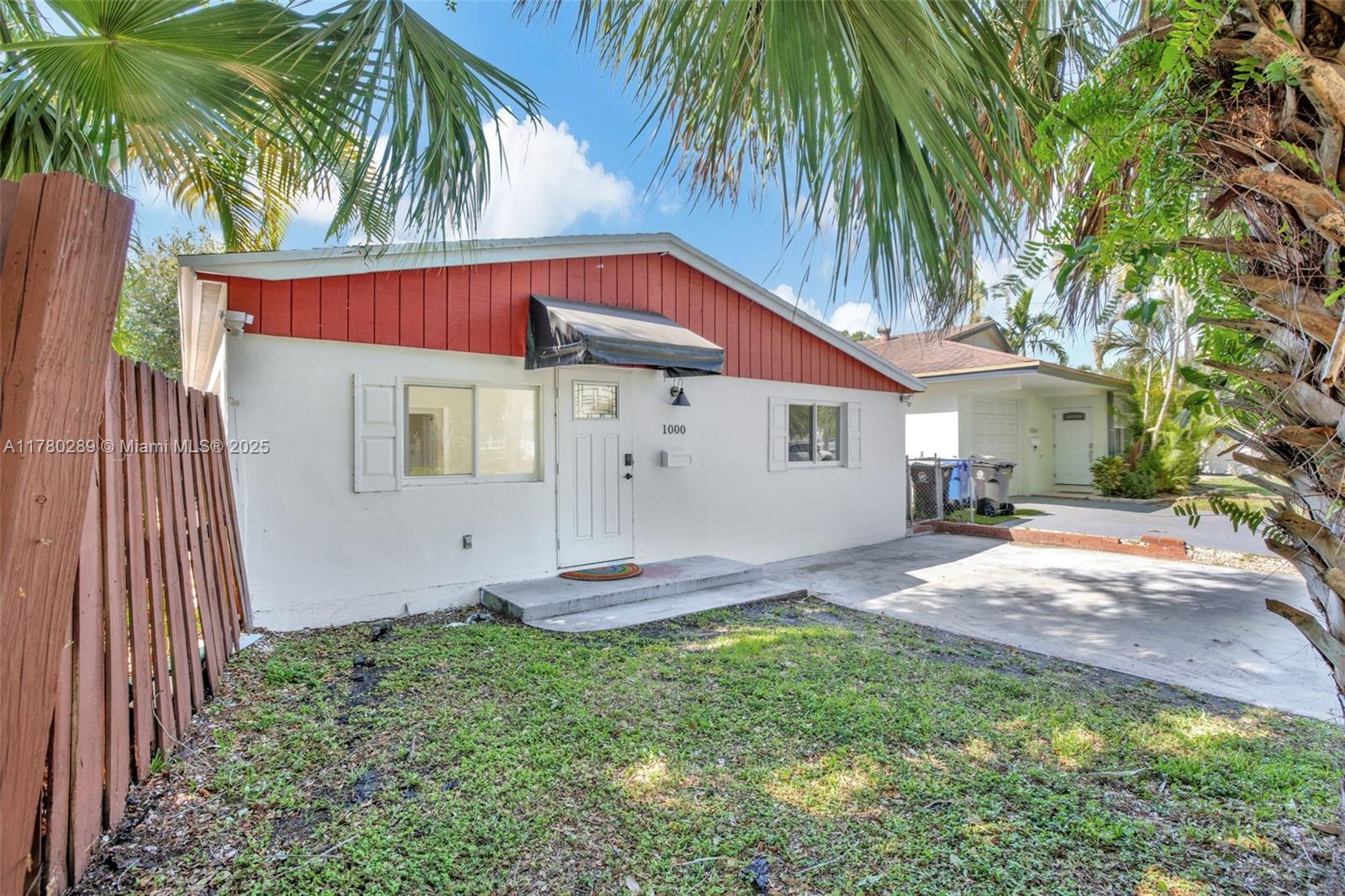 1000 SW 19th St