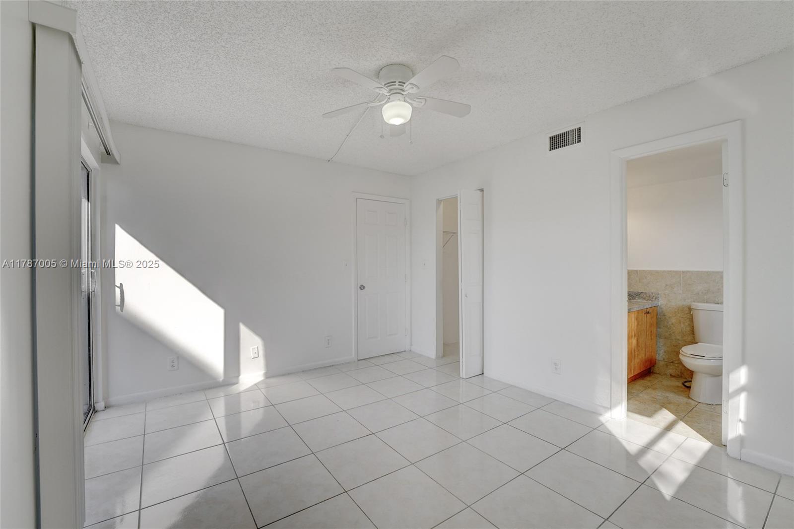 8620 N Sherman Cir # 201