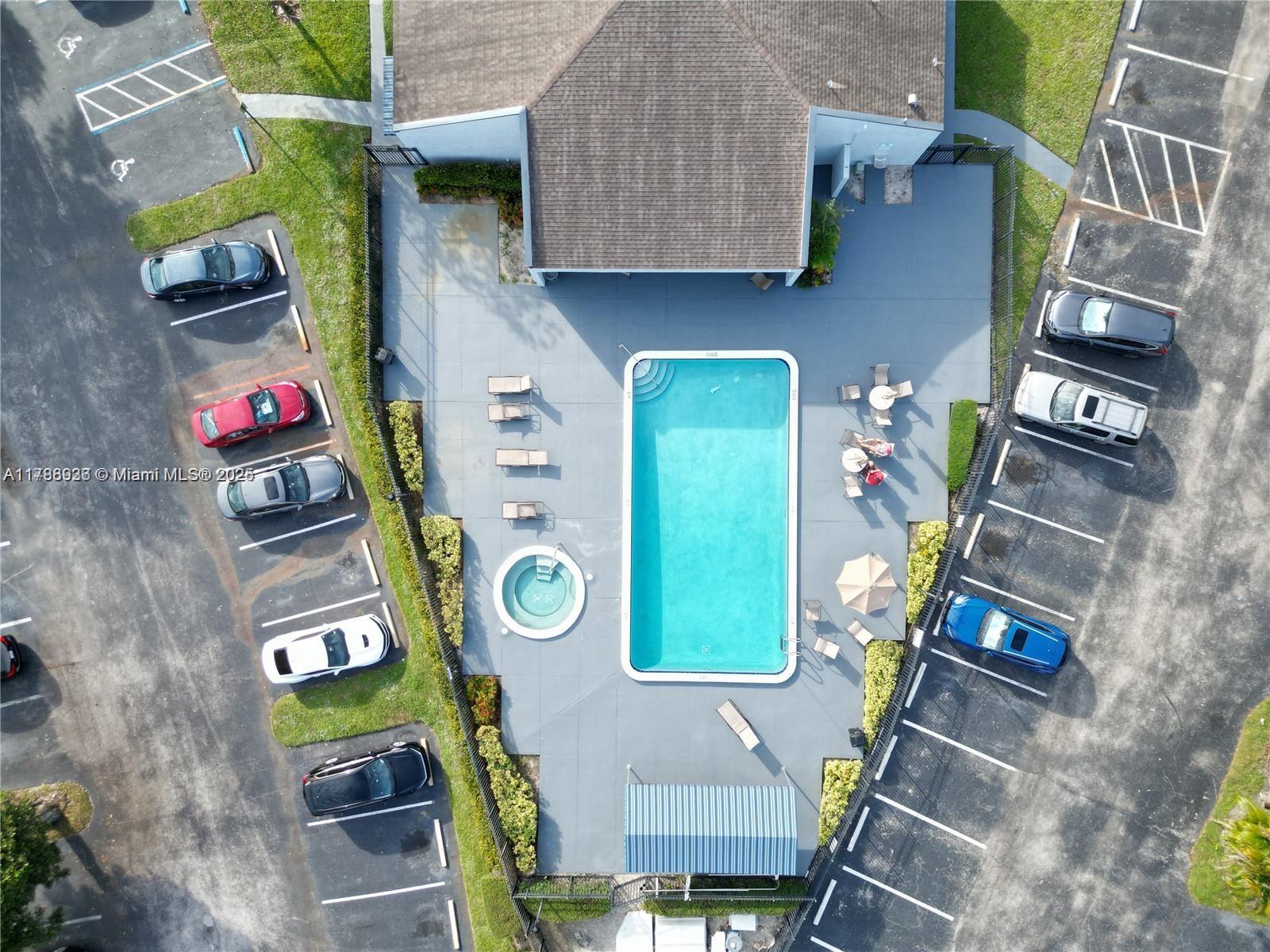 8421 Lagos De Campo Blvd # 307T