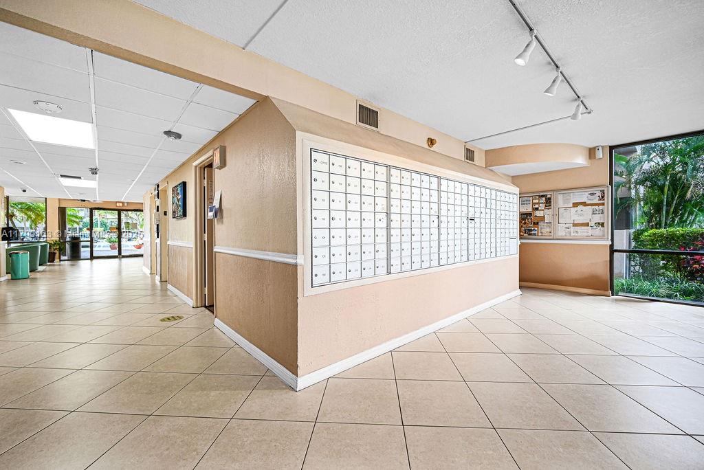 777 S Federal Hwy Unit: RP405