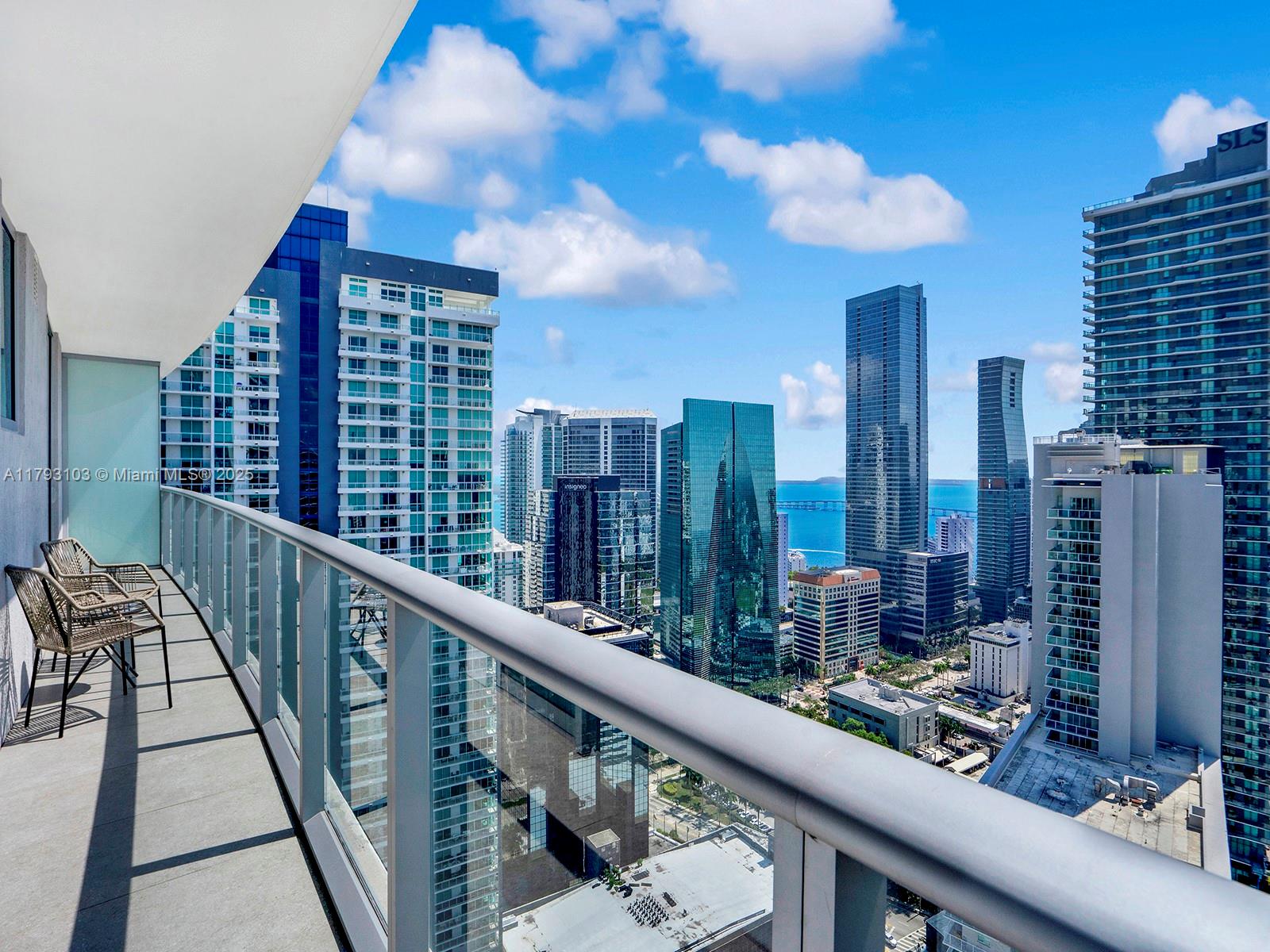 1100 S Miami Ave Unit: 3704