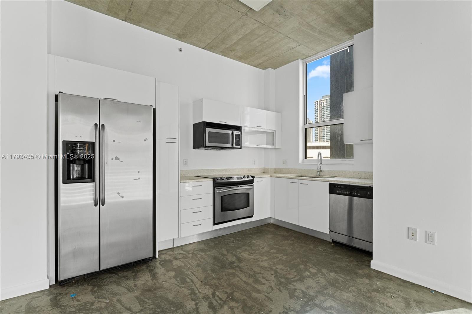 133 NE 2nd Ave # 501