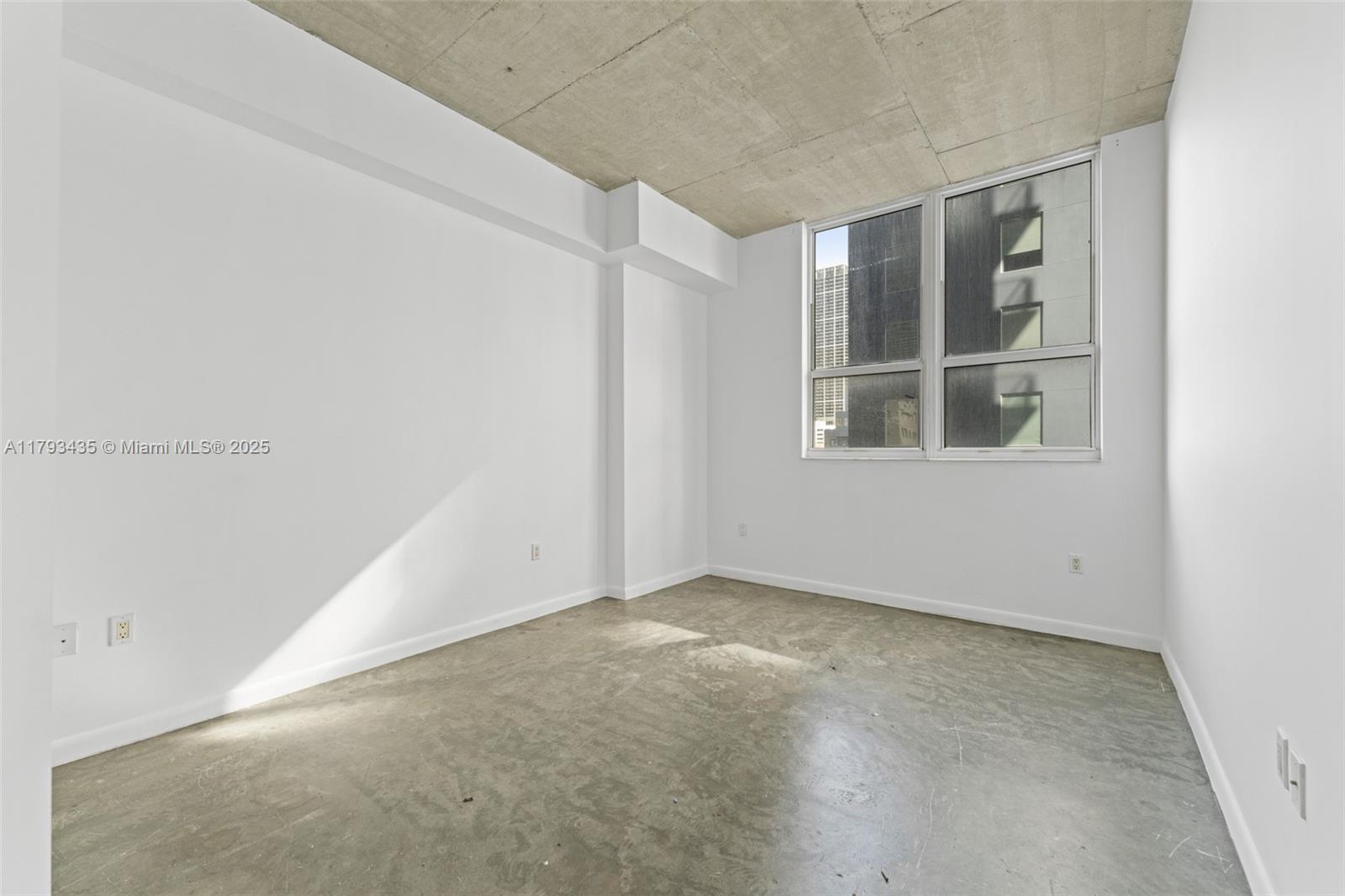 133 NE 2nd Ave # 501