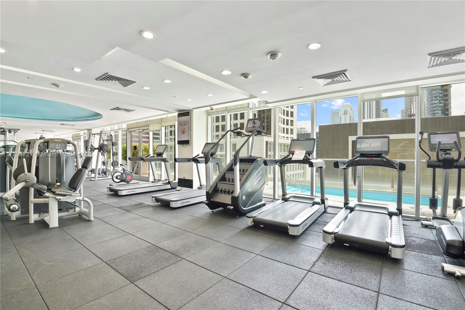 55 SE 6th St # 1506
