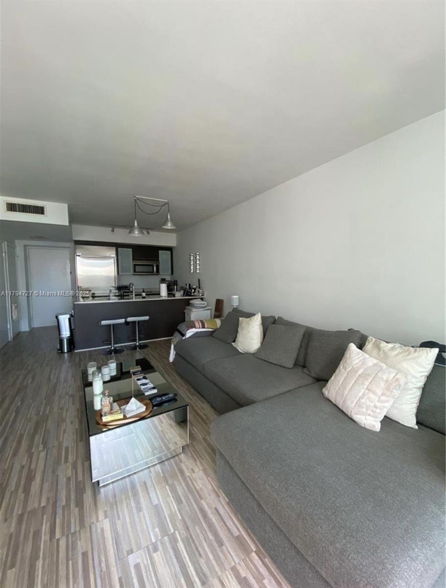 55 SE 6th St # 1506