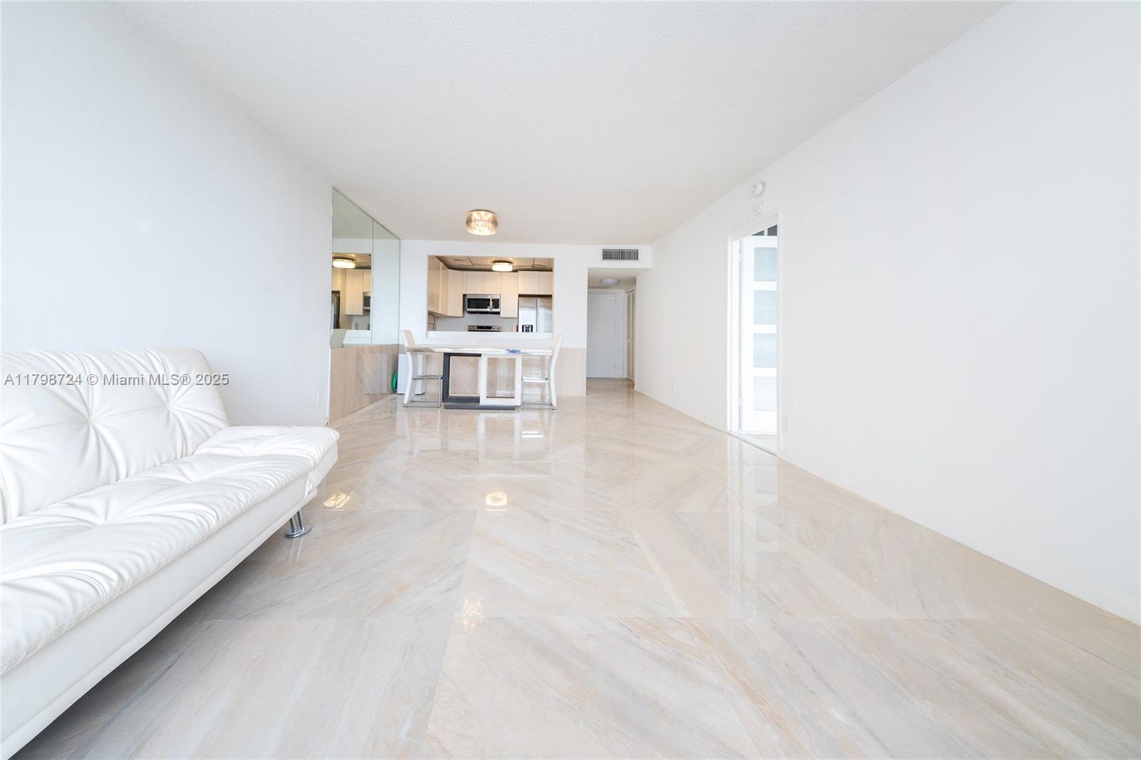 500 Three Islands Blvd # 801