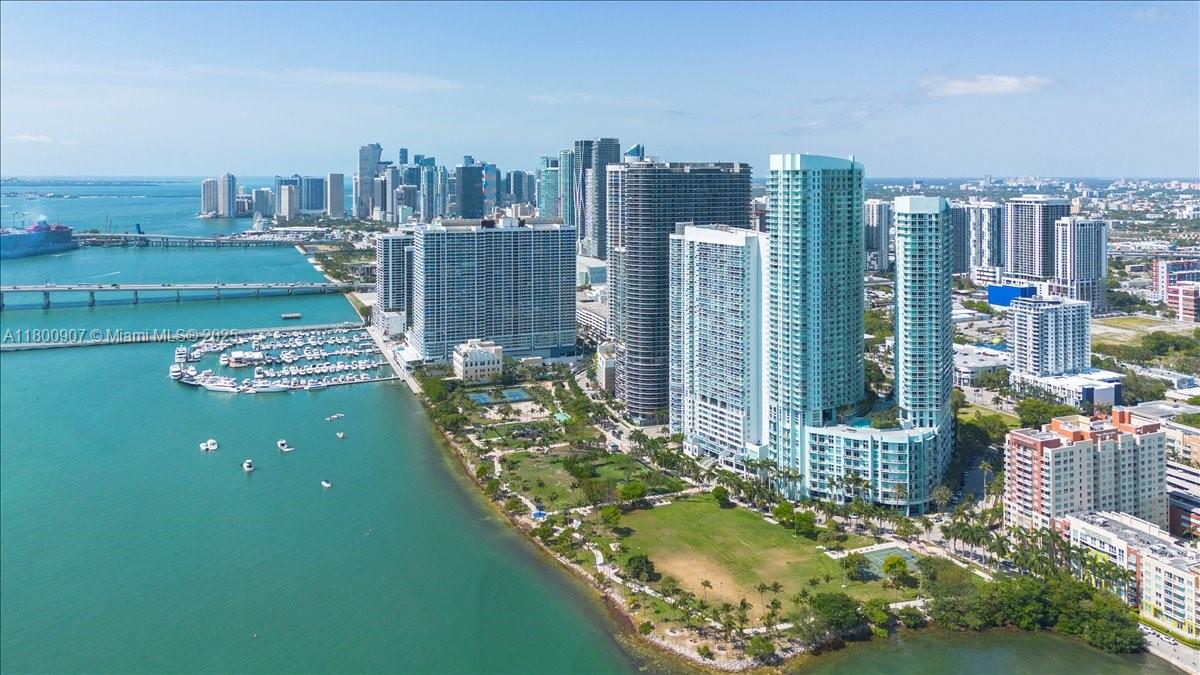 1900 N Bayshore Dr # 1810