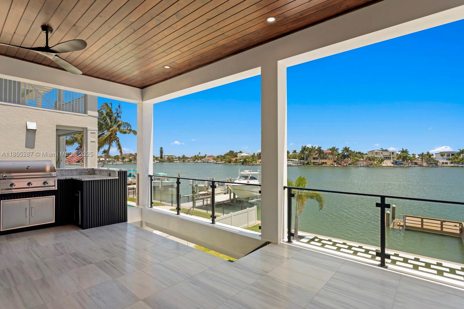 17059 Dolphin Dr