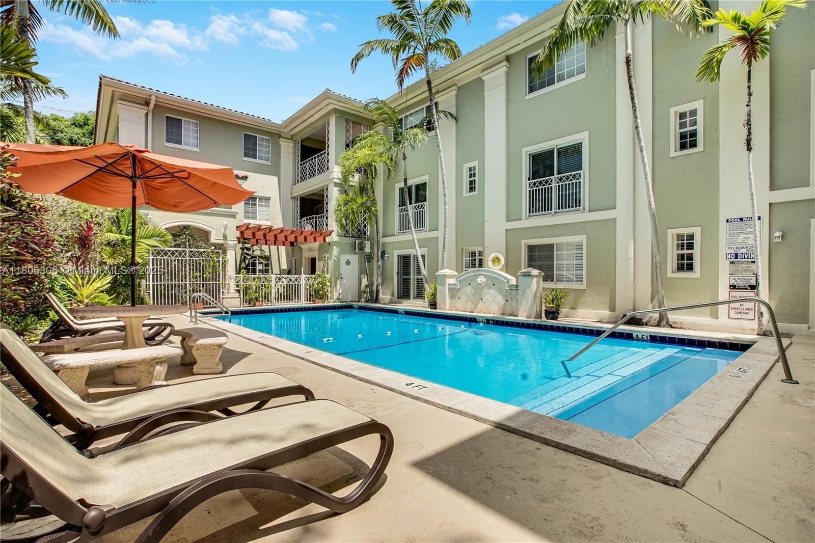 45 Antilla Ave # 1G