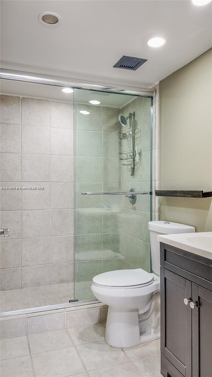 1440 Brickell Bay # 702
