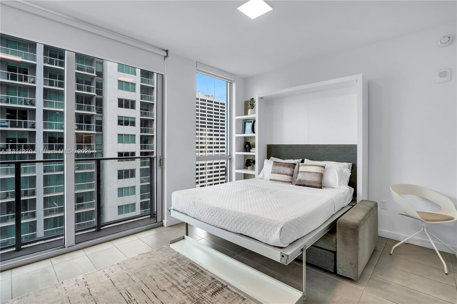 227 NE 2nd St # 2110