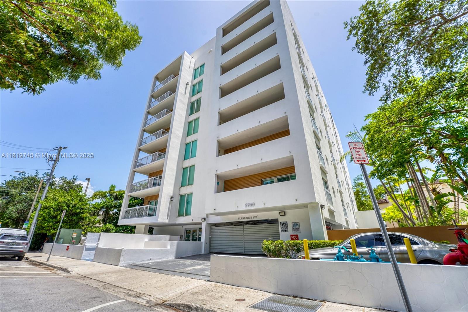2740 SW 28th Ter # 202