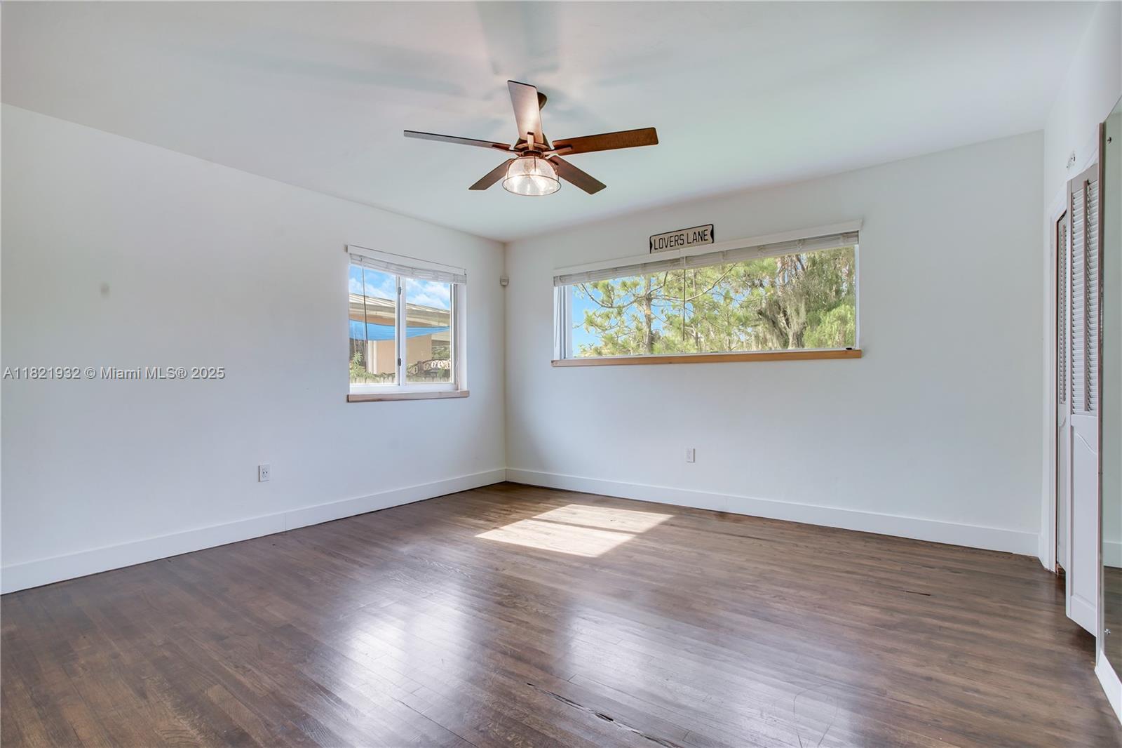 2305 SW 19th Ter