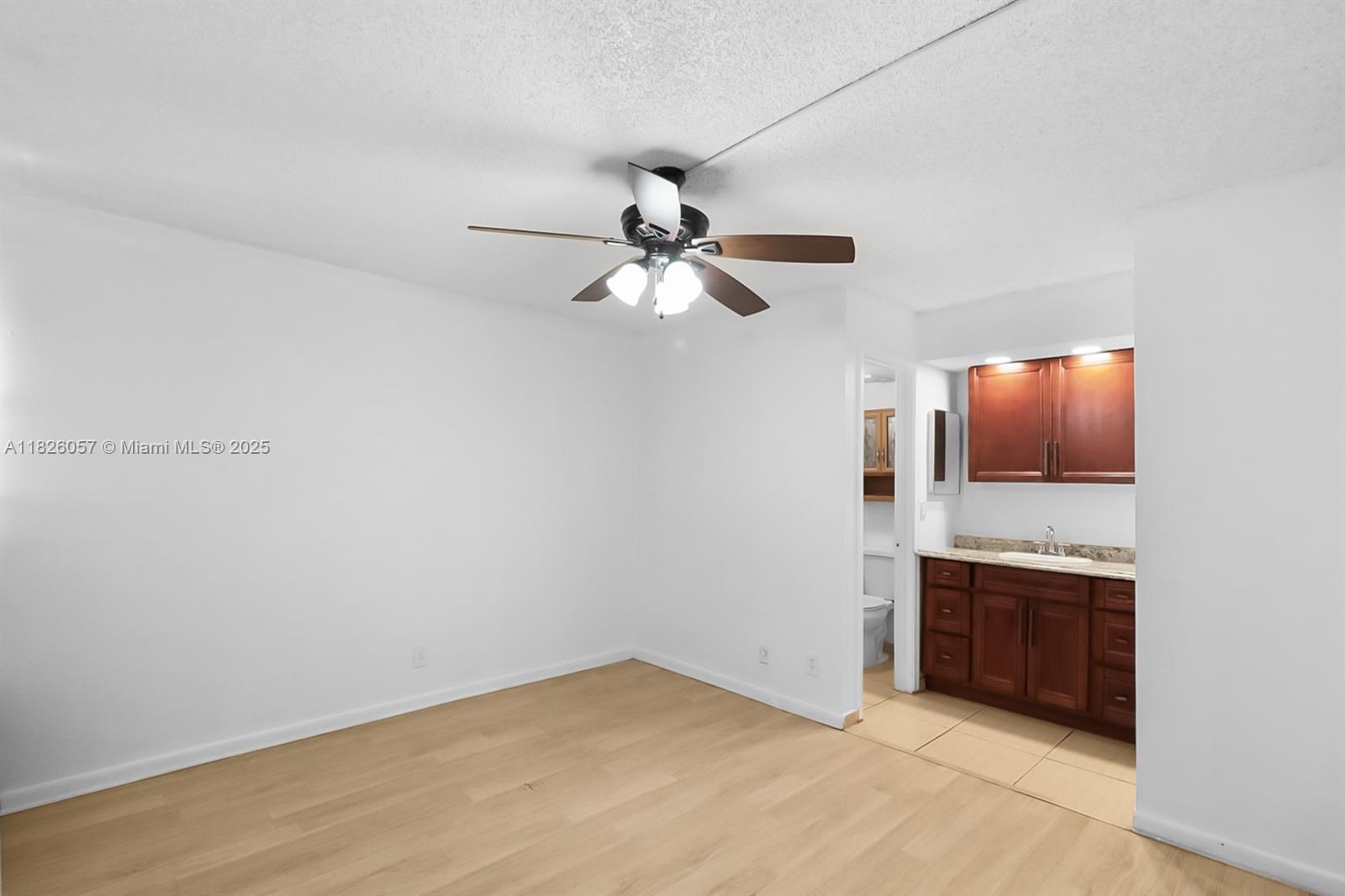 10167 Twin Lakes Dr Unit: 23-N