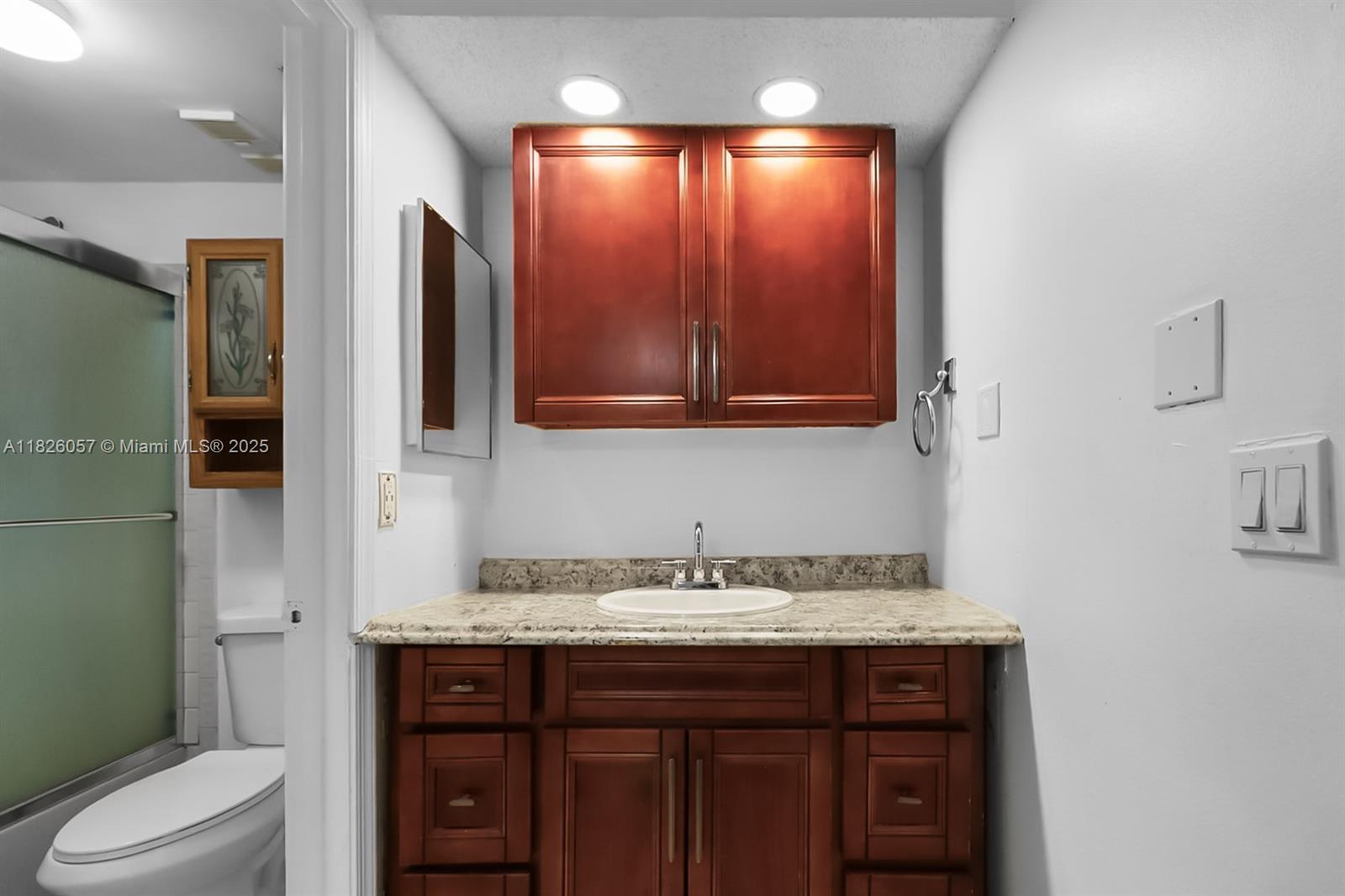 10167 Twin Lakes Dr Unit: 23-N