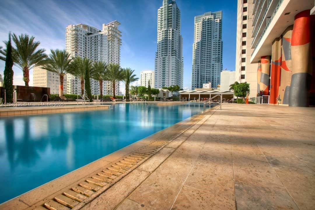 50 Biscayne Blvd # 4803