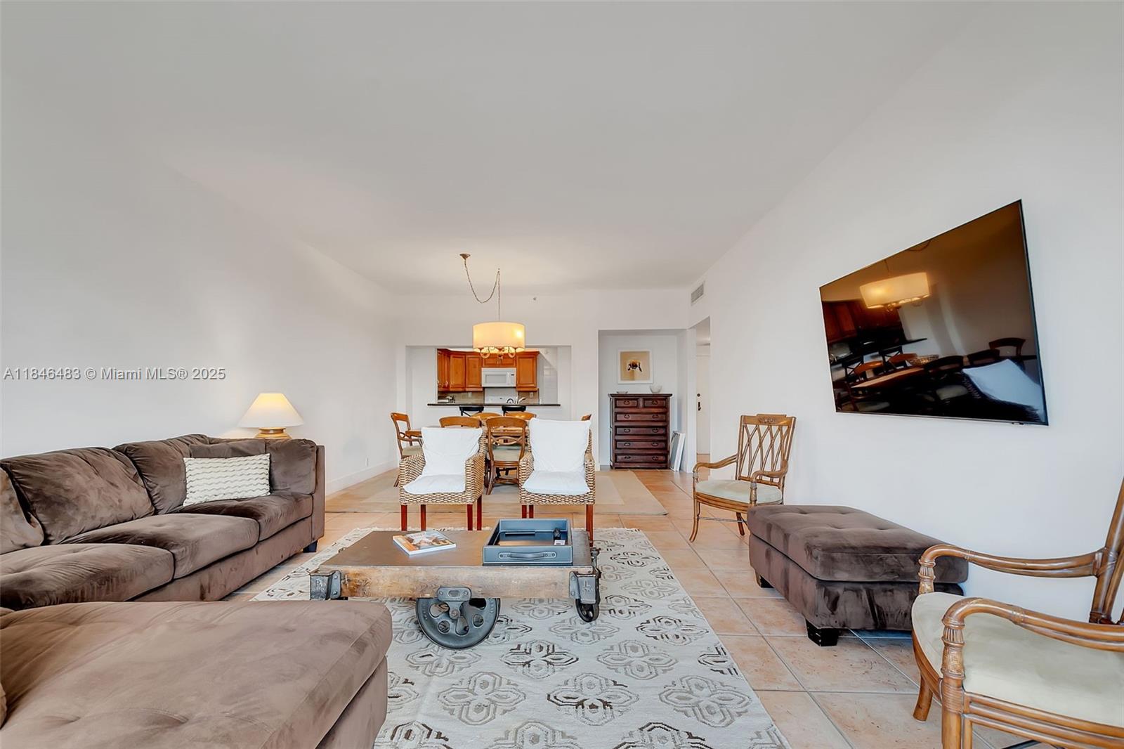 151 Crandon Blvd # 237