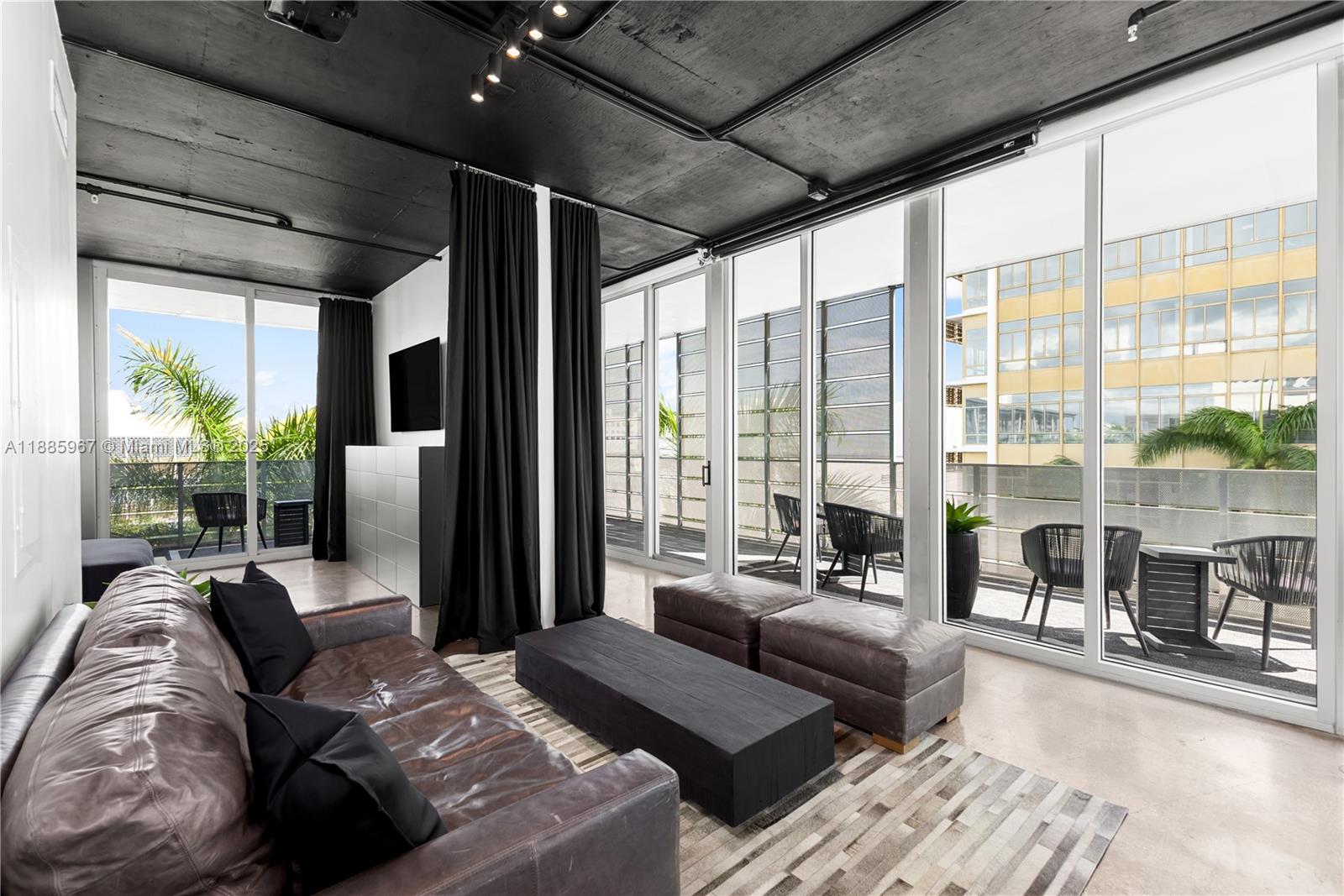 1700 Meridian Ave # 501