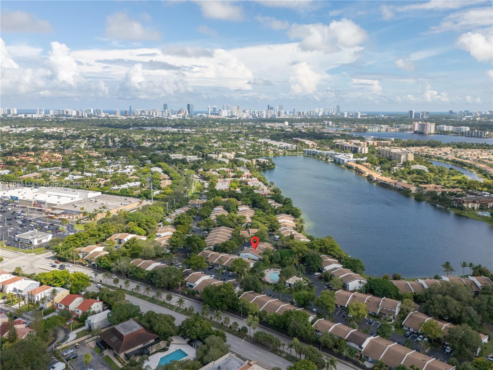 565 NE 199th Ter # 3P