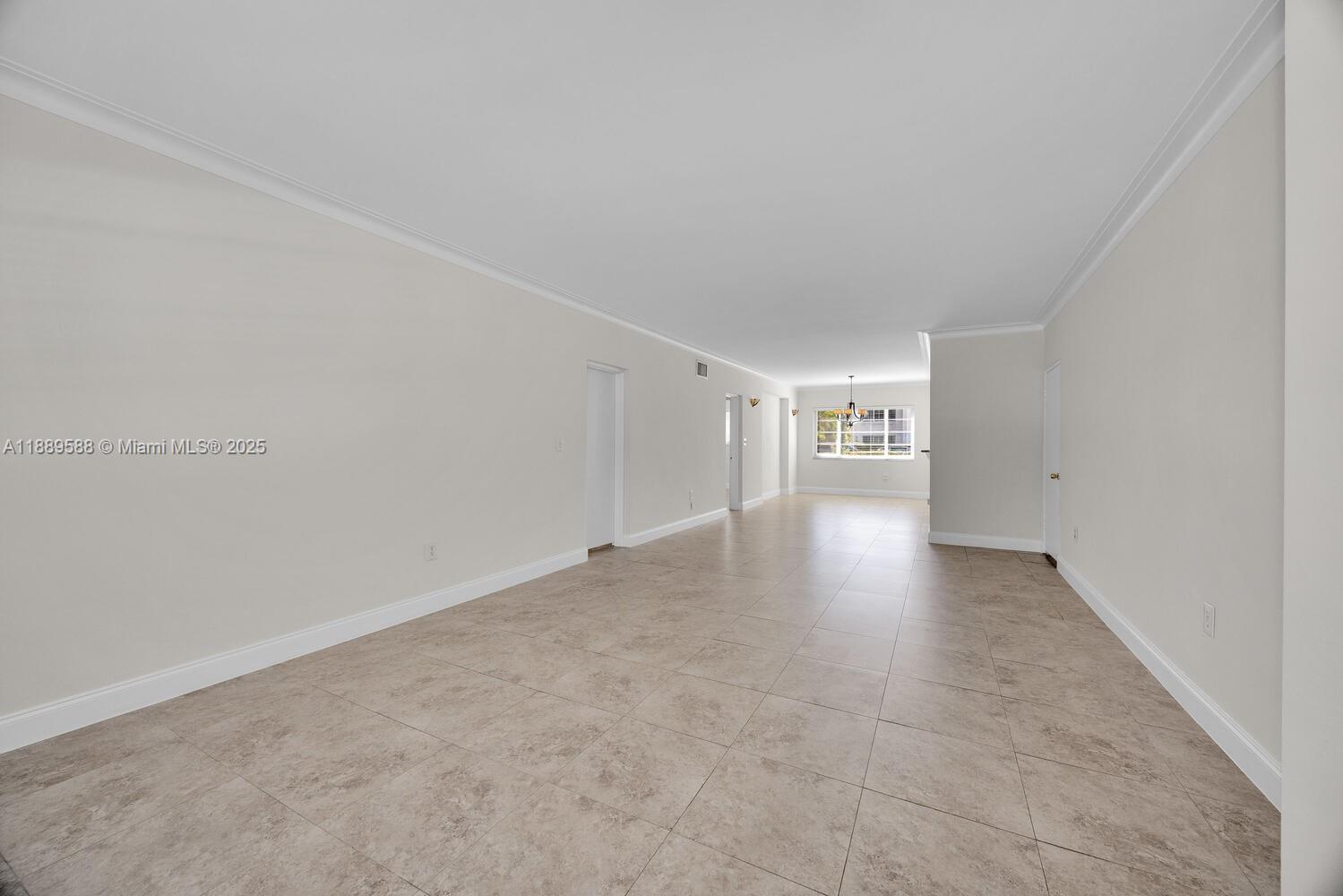 940 Sevilla Ave # 104