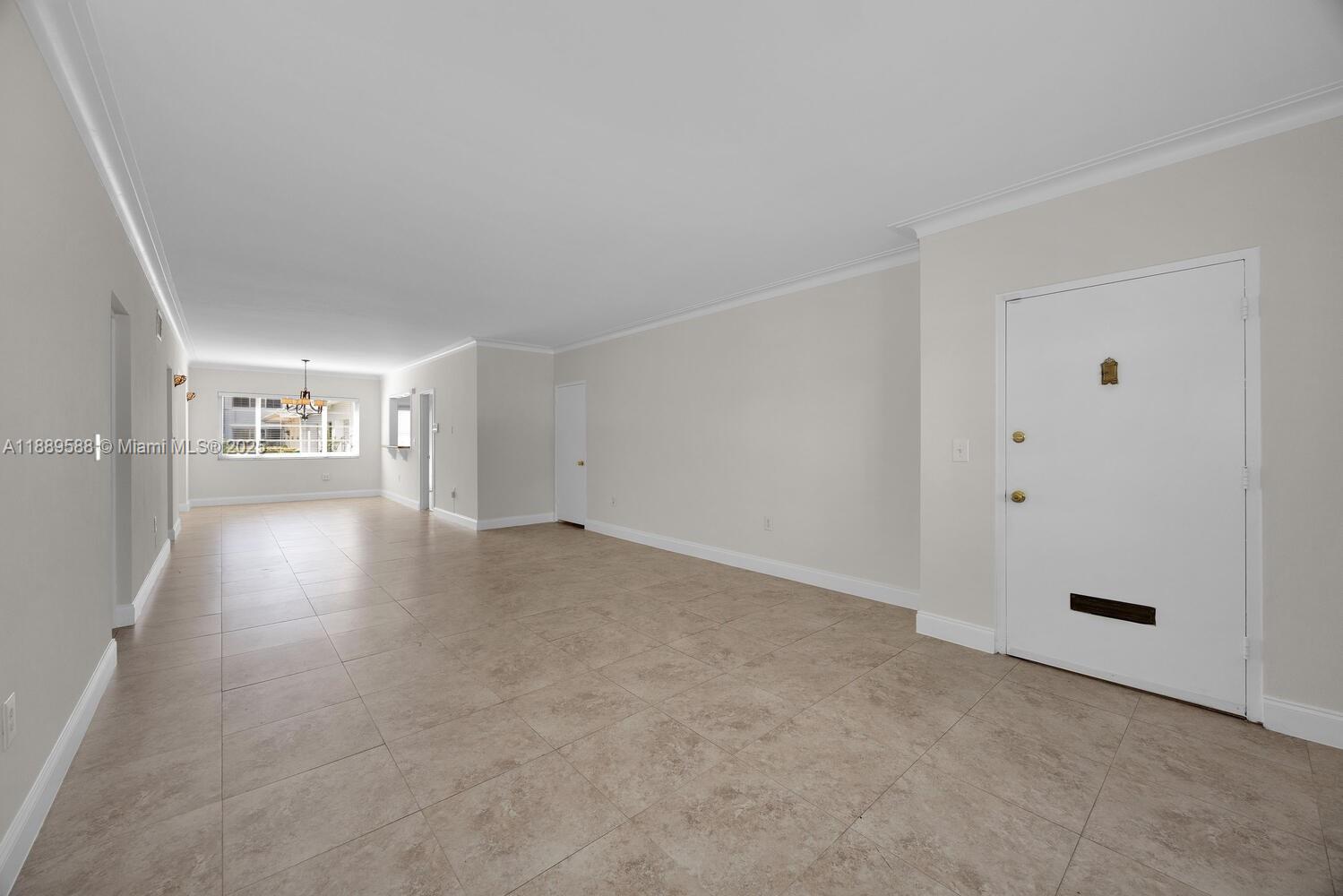 940 Sevilla Ave # 104