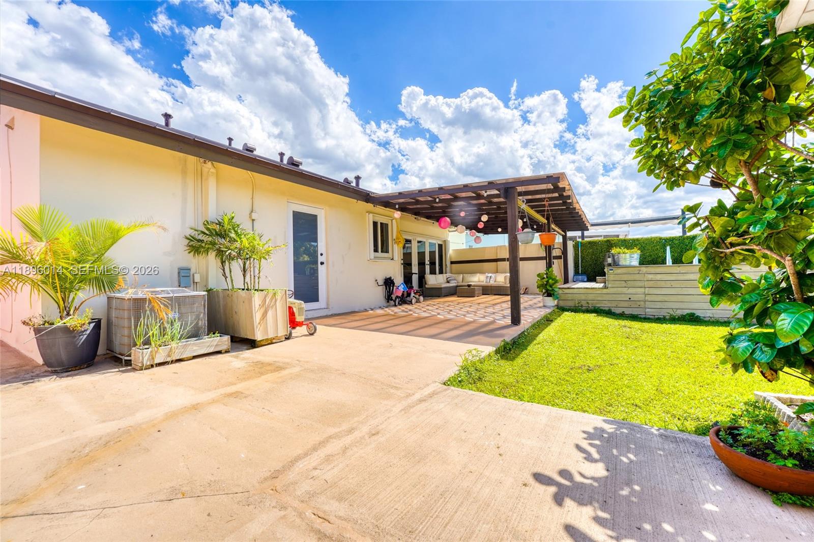 752 NW 134th Ave