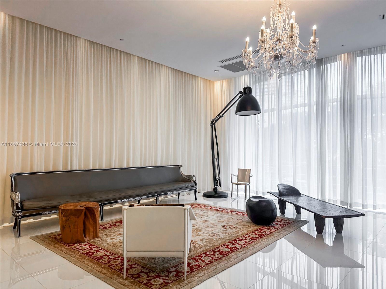 465 Brickell Ave # 2702