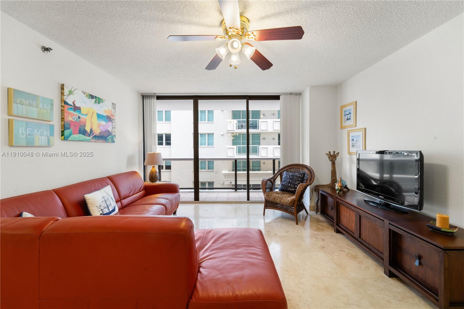9455 Collins Ave # 601