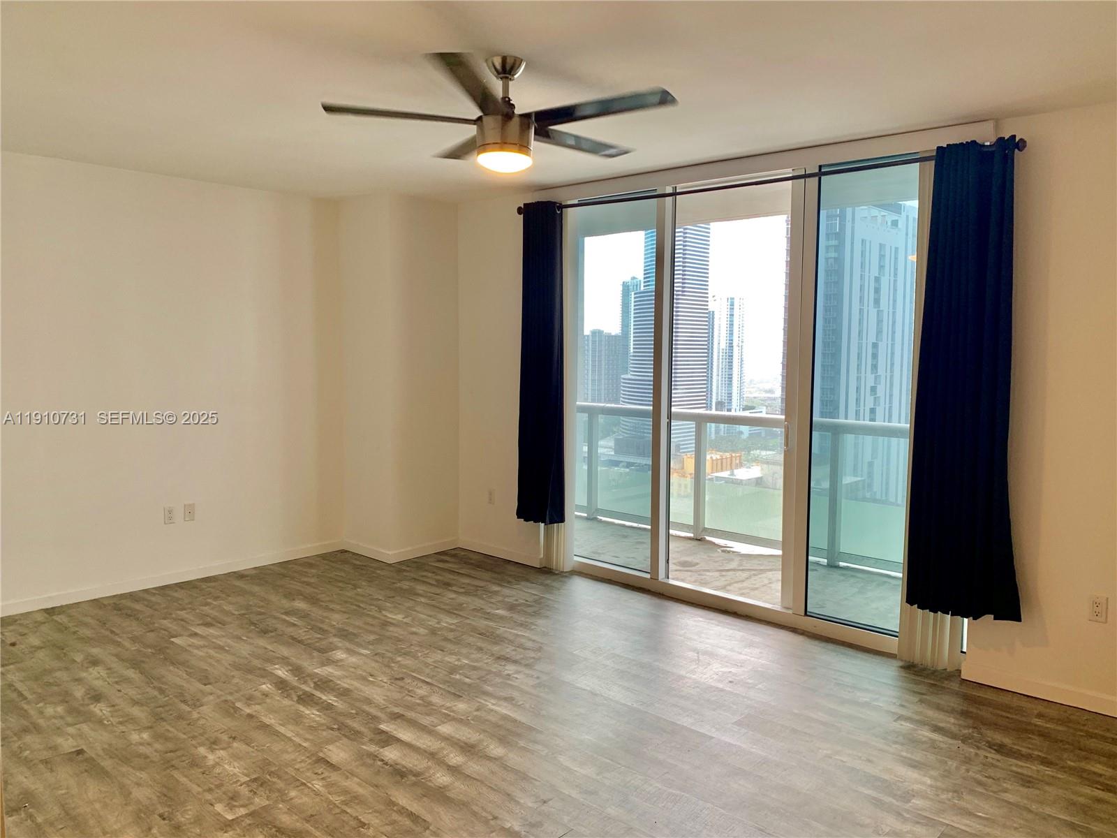 50 Biscayne Blvd # 2909