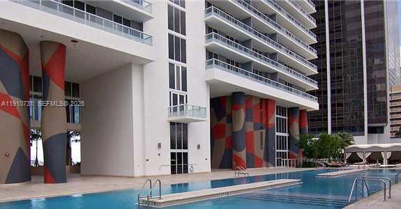 50 Biscayne Blvd # 2909