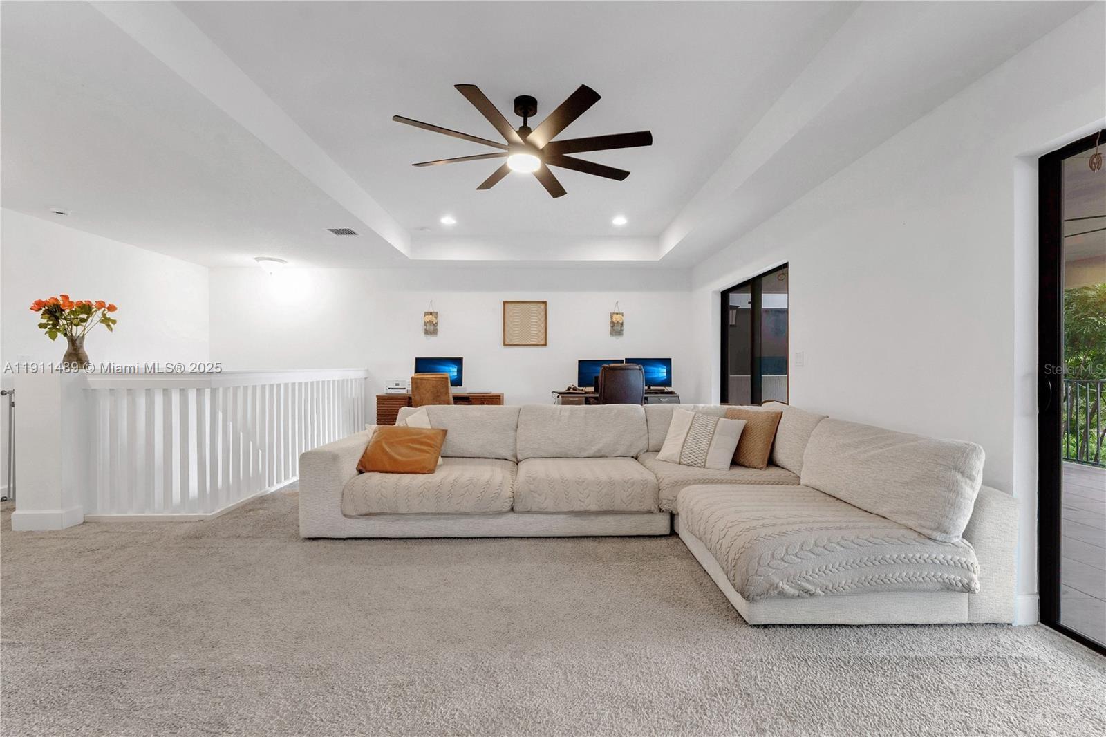3374 NW 5th St