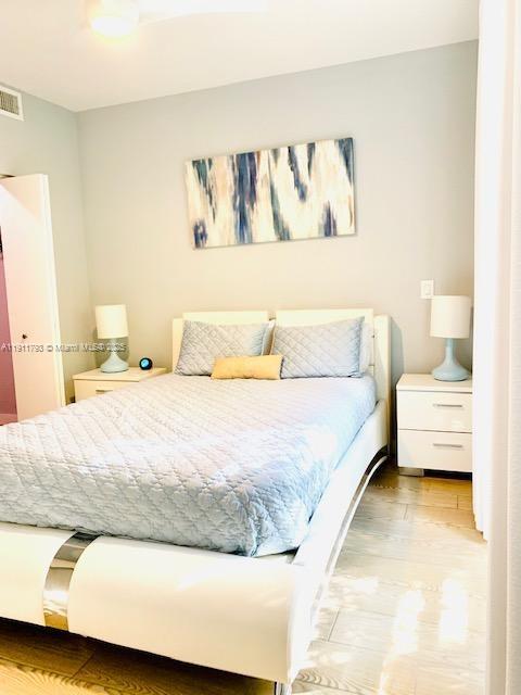 619 Meridian Ave # 4