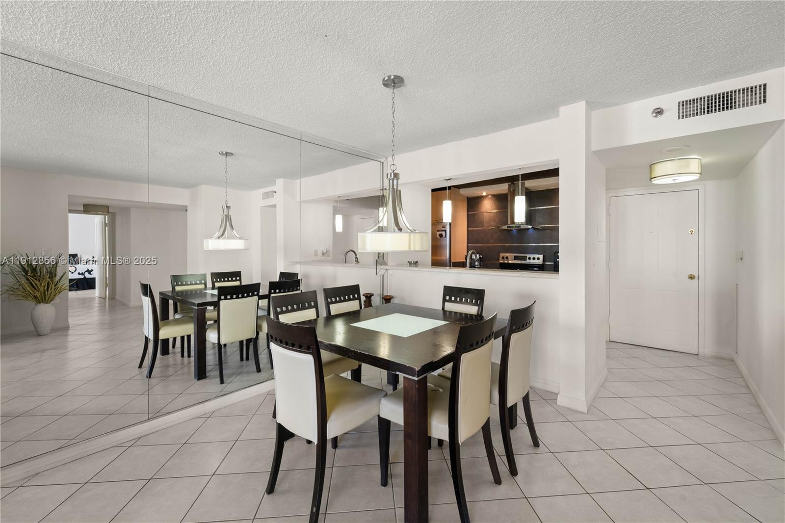 540 Brickell Key Dr # 1406