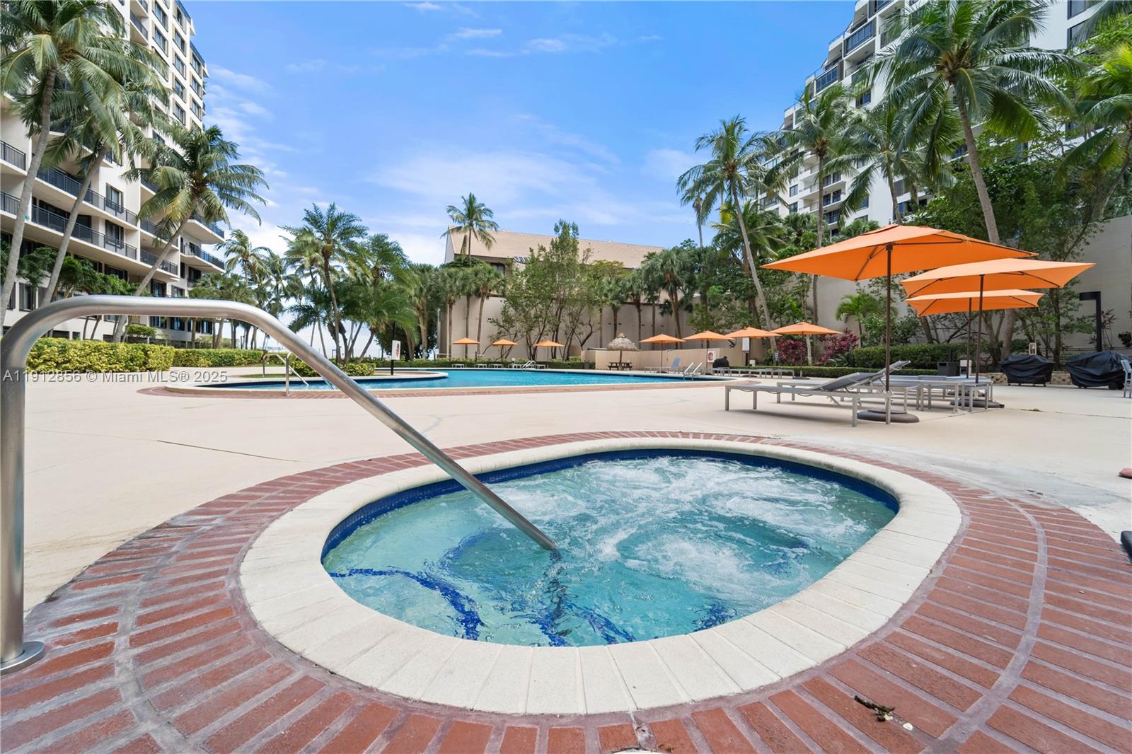 540 Brickell Key Dr # 1406