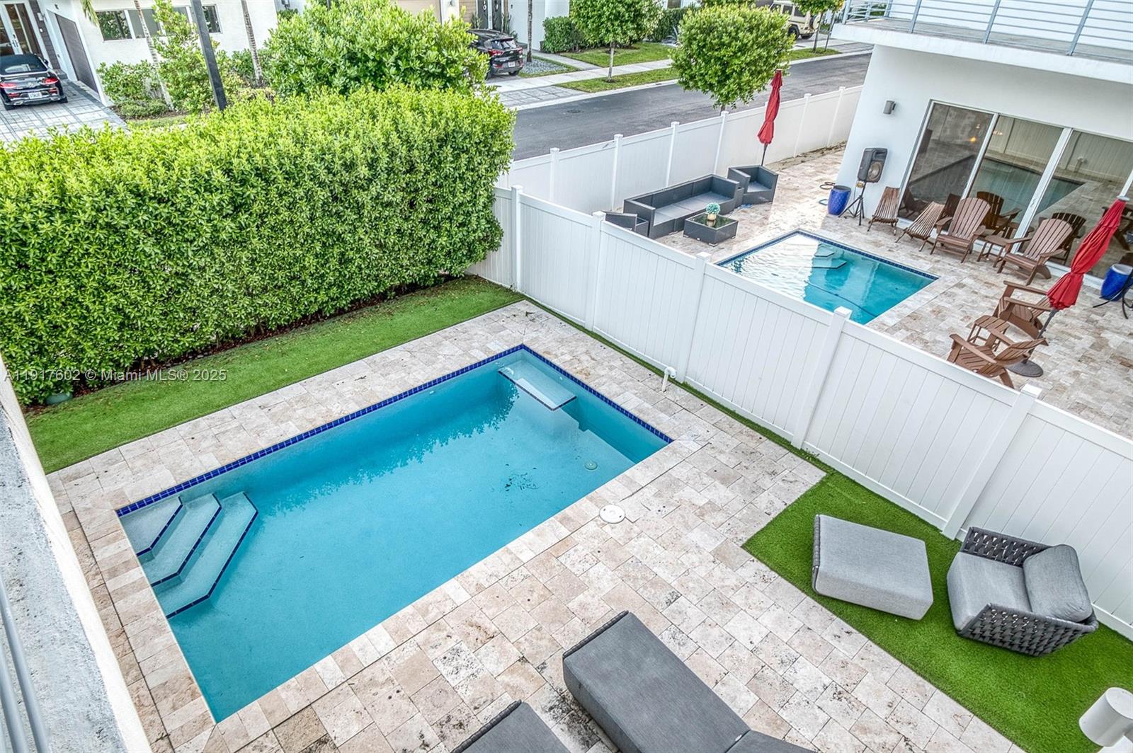 7446 NW 99th Ct