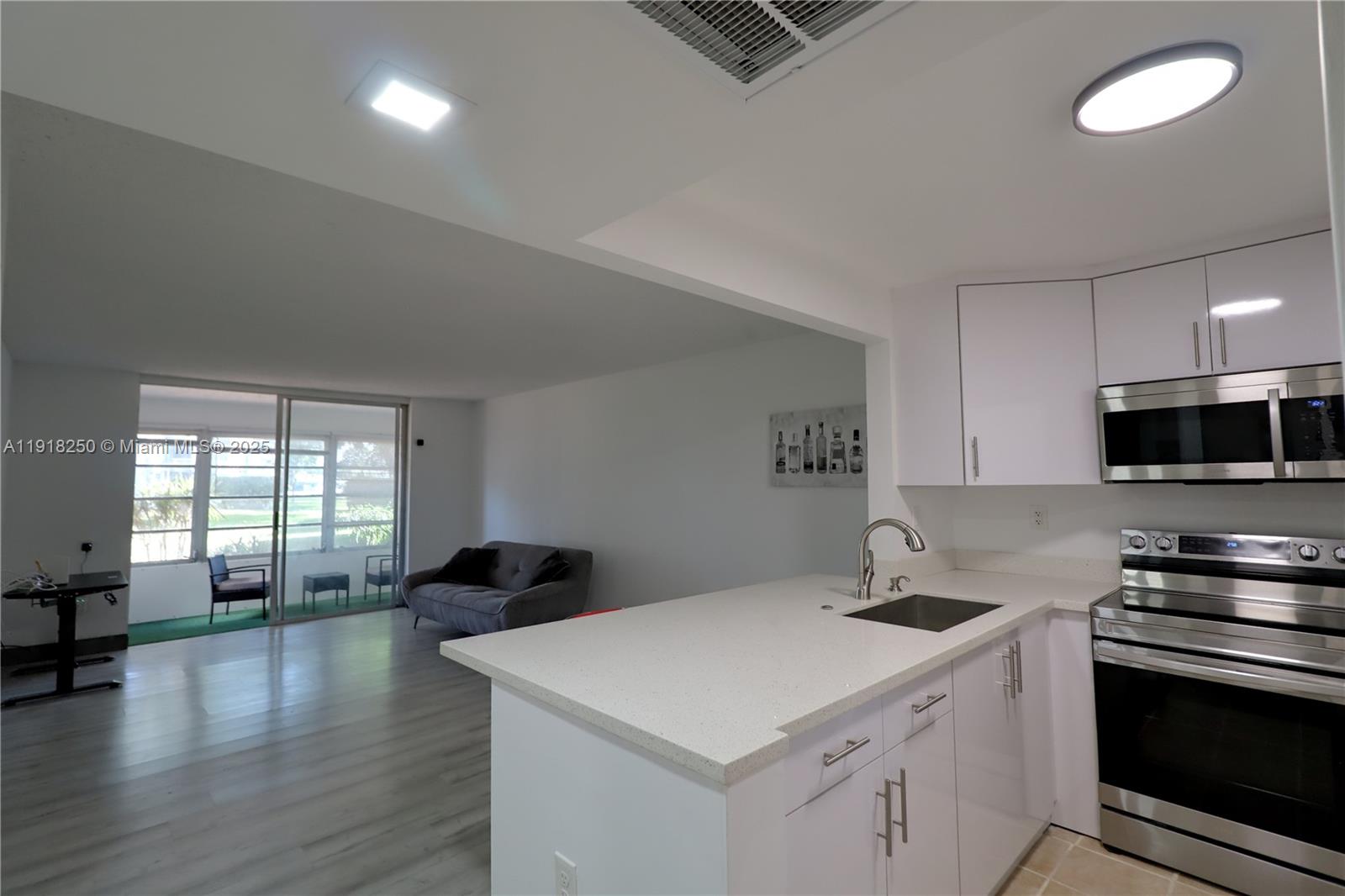 9300 Lime Bay Blvd # 102