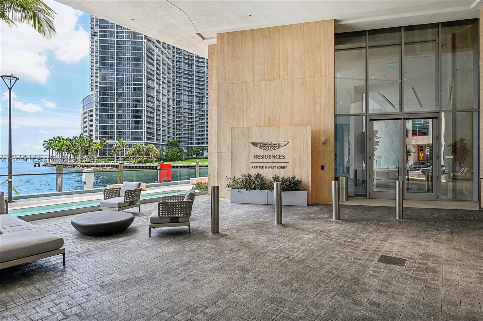 300 S Biscayne Boulevard Way # 1907W