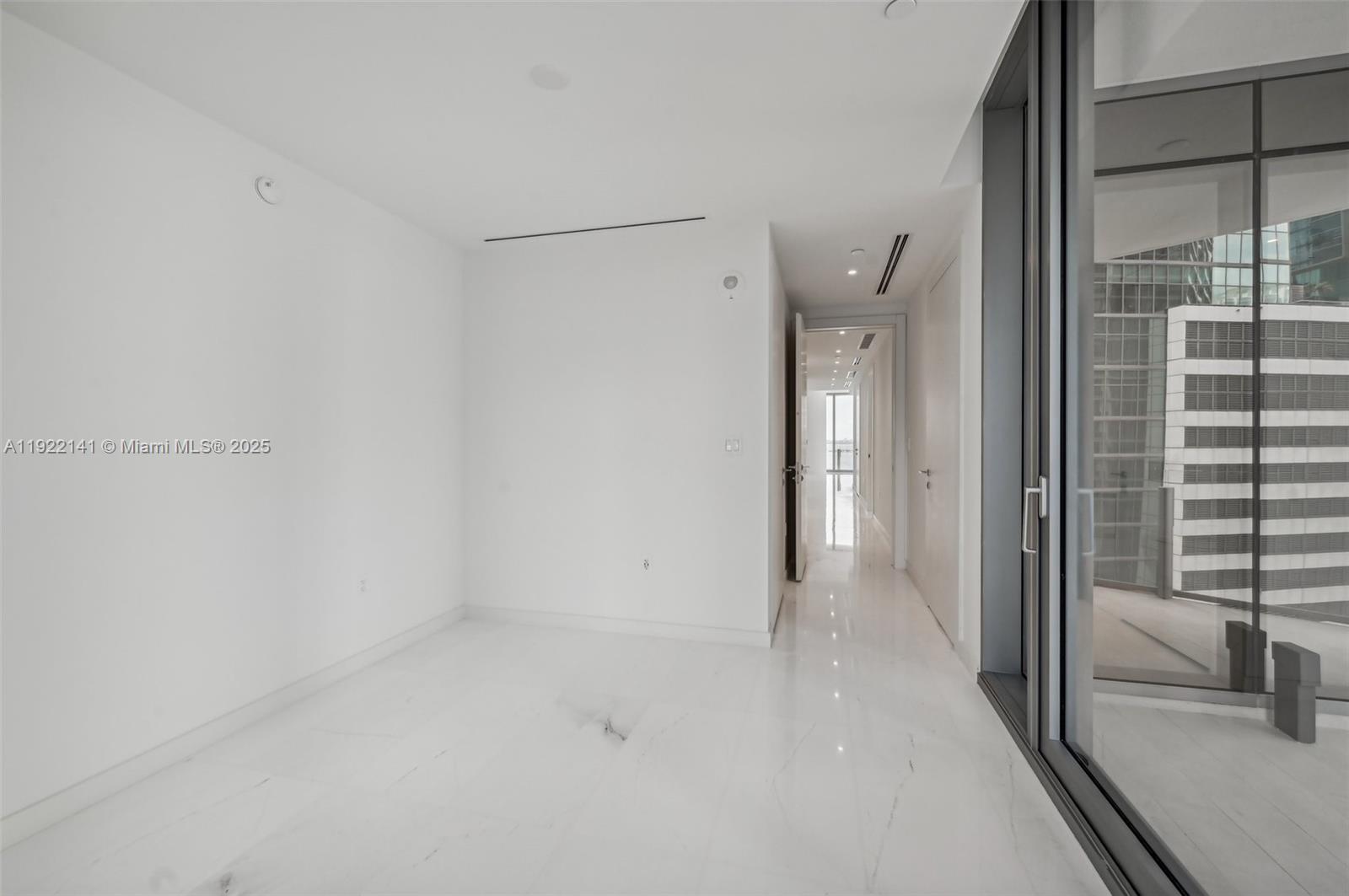 300 S Biscayne Boulevard Way # 1907W