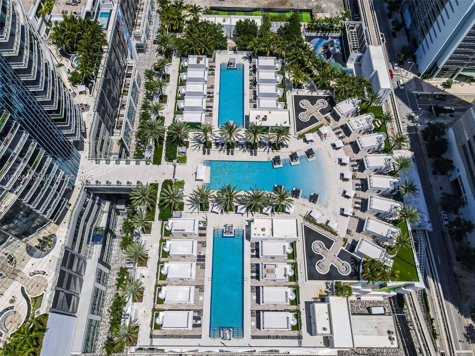 851 NE 1st Ave # 15 Unit: Cabana 15
