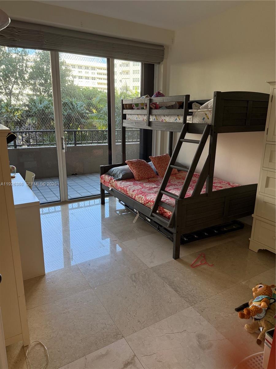 251 Crandon Blvd # 233