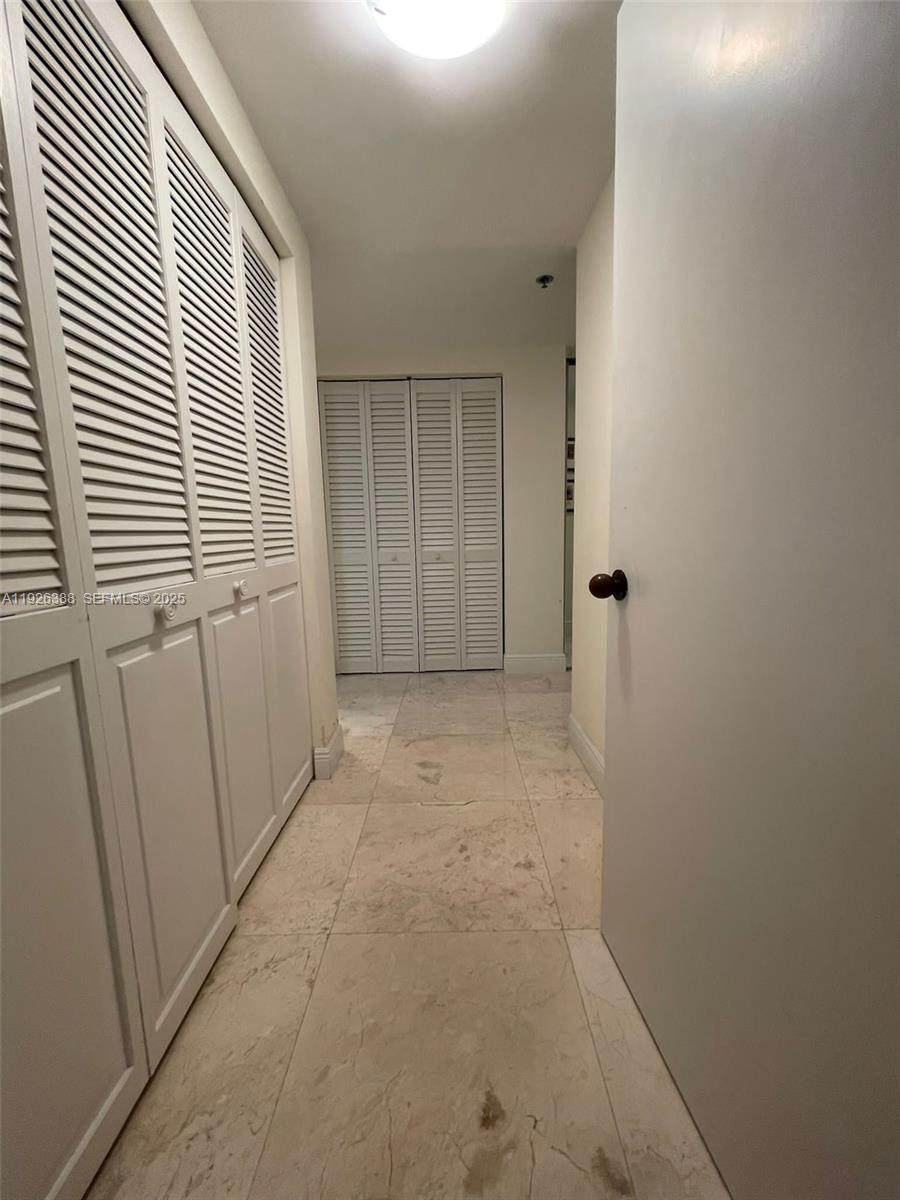 251 Crandon Blvd # 233