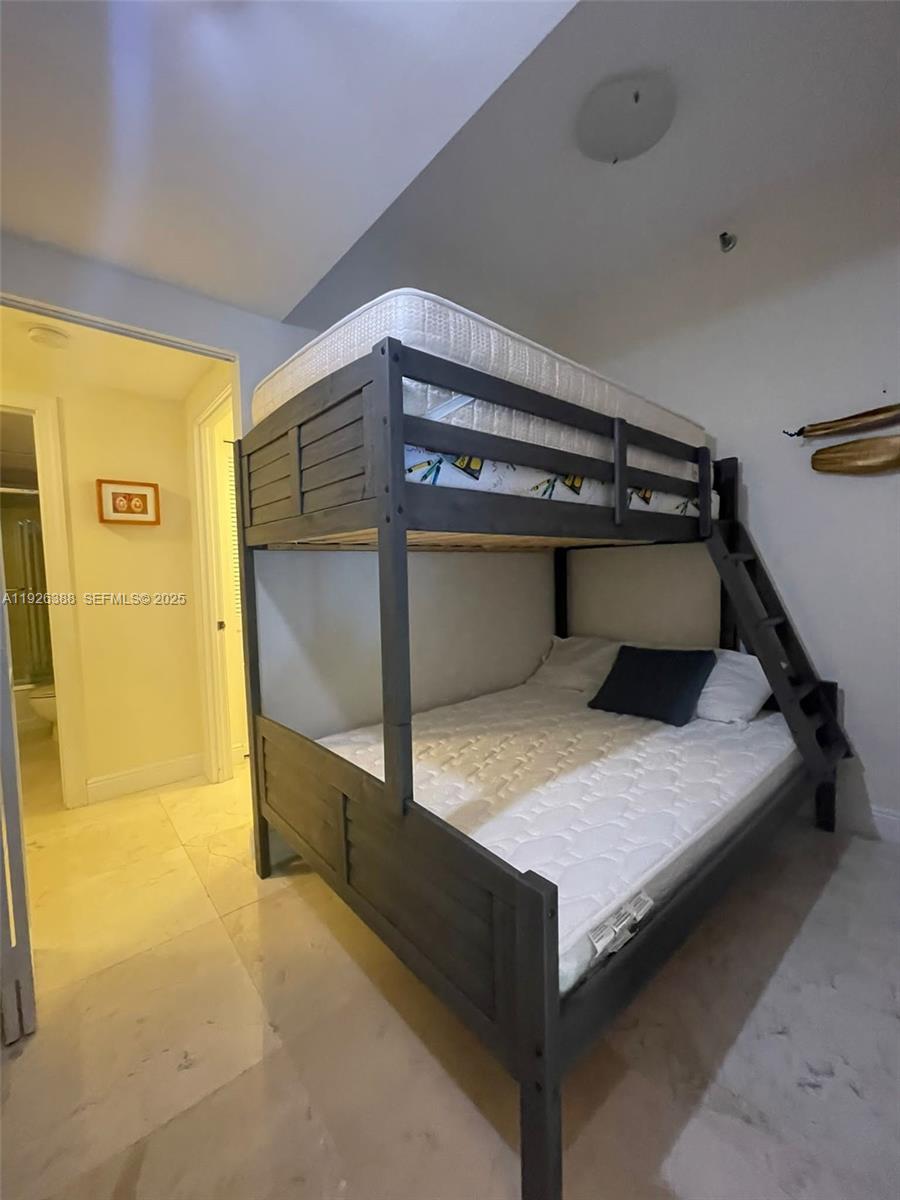 251 Crandon Blvd # 233