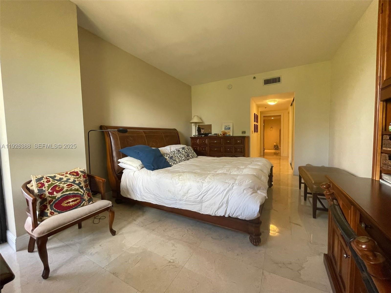 251 Crandon Blvd # 233