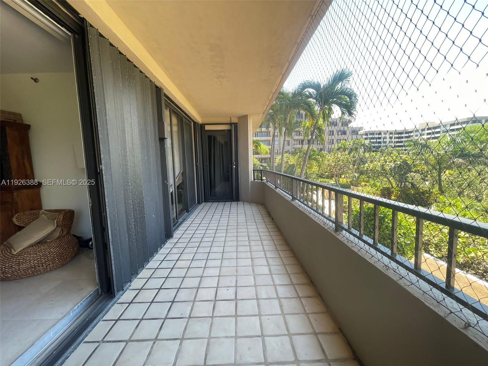 251 Crandon Blvd # 233